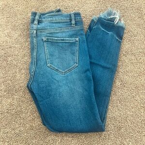 Women’s KanCan Capris Jean Size 9/28